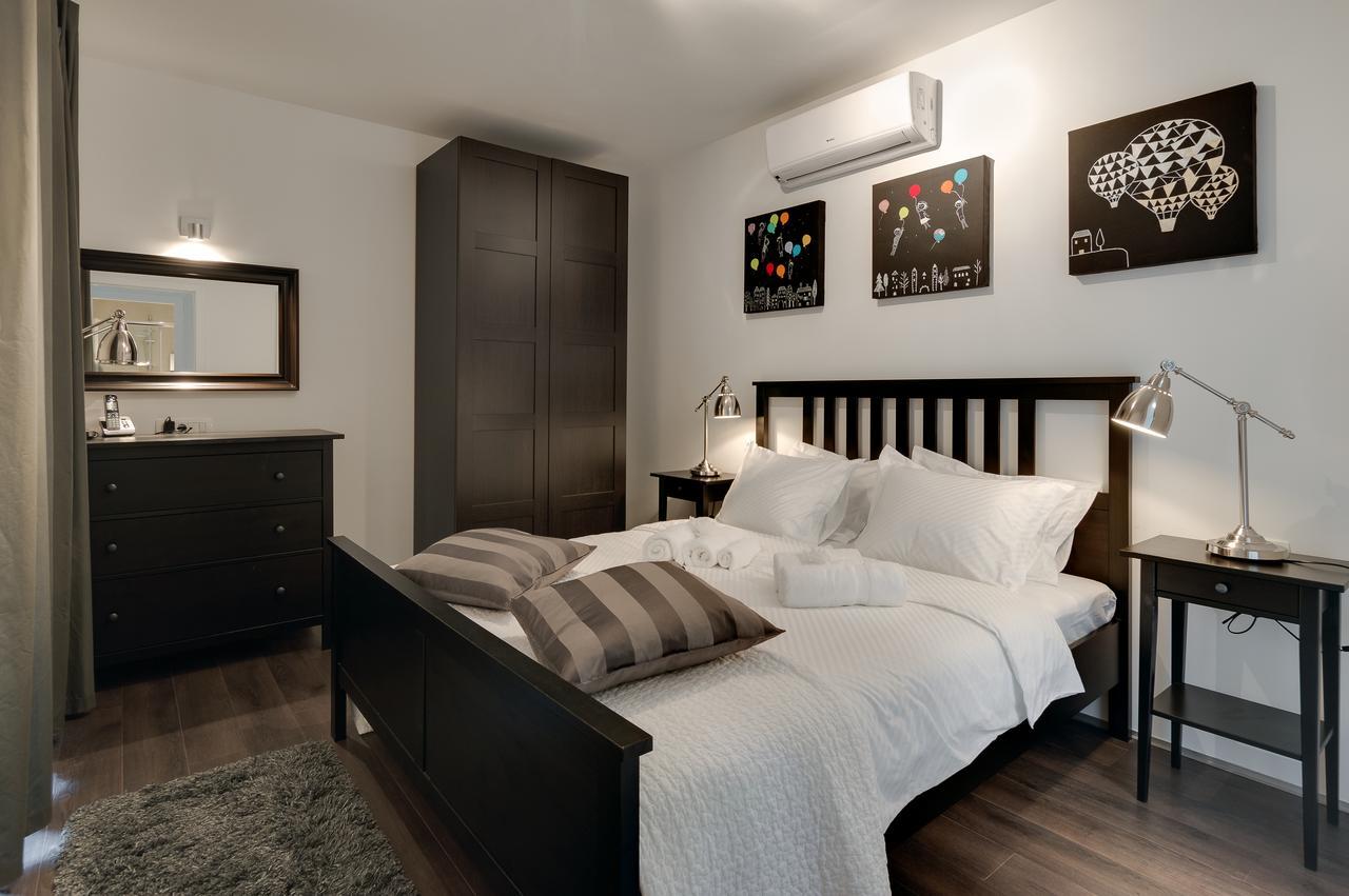 Luxury Apartments Jolara Mimice Extérieur photo
